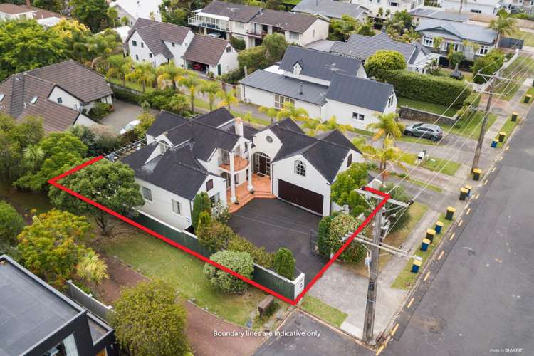 90 Ngataringa Road Devonport_15