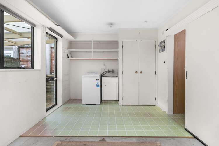 2/15 Clarke Road Onehunga_18