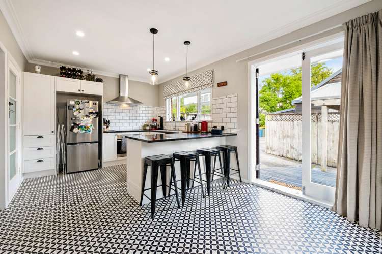 46a Te Atatu Road Te Atatu South_4