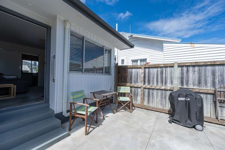 2/173 Vigor Brown Street Napier South_9