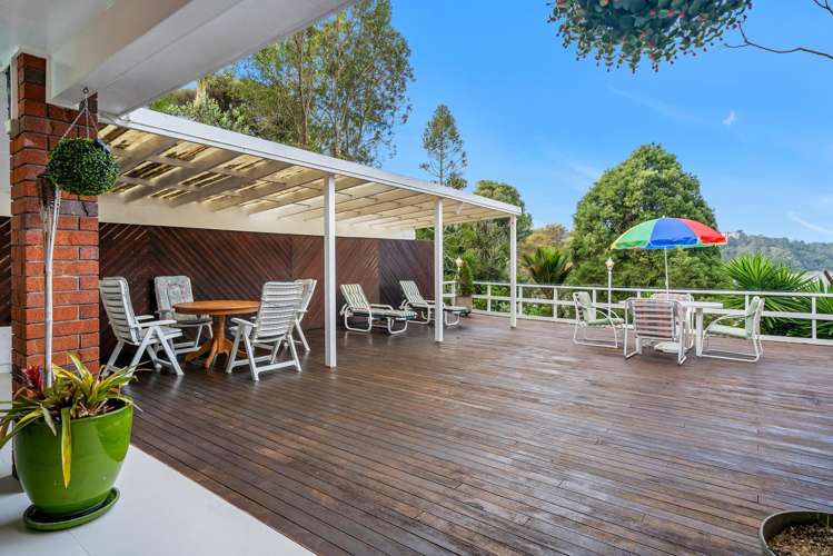 34 & 36 Opou Road Titirangi_16