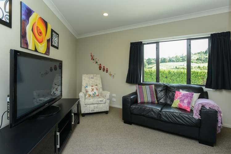1 Lakeview Terrace Taradale_24