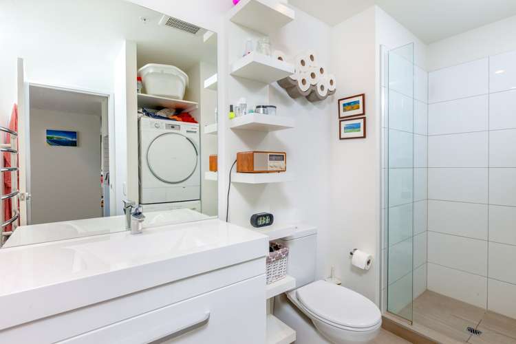 1001/18 Saint Martins Lane Grafton_2