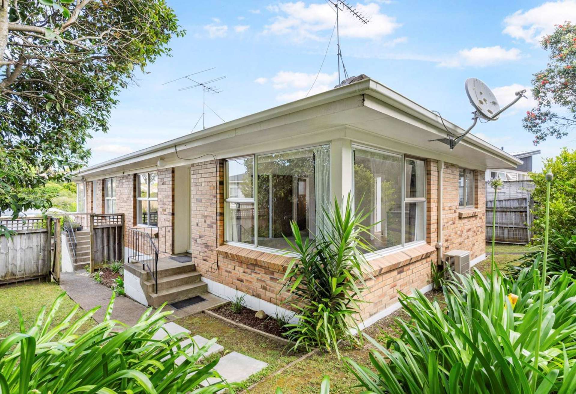 2/17 Lingfield Street Glenfield_0