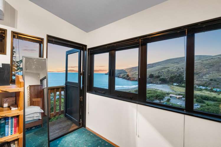 217 Taylors Mistake Road Te Onepoto / Taylors Mistake_9