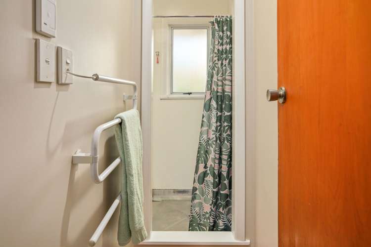 18 Derby Street Stoke_12