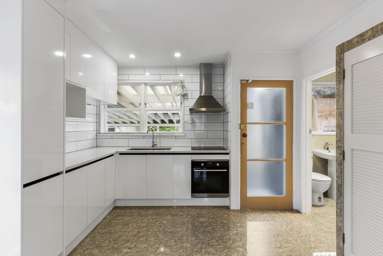 129 Rowandale Avenue_3