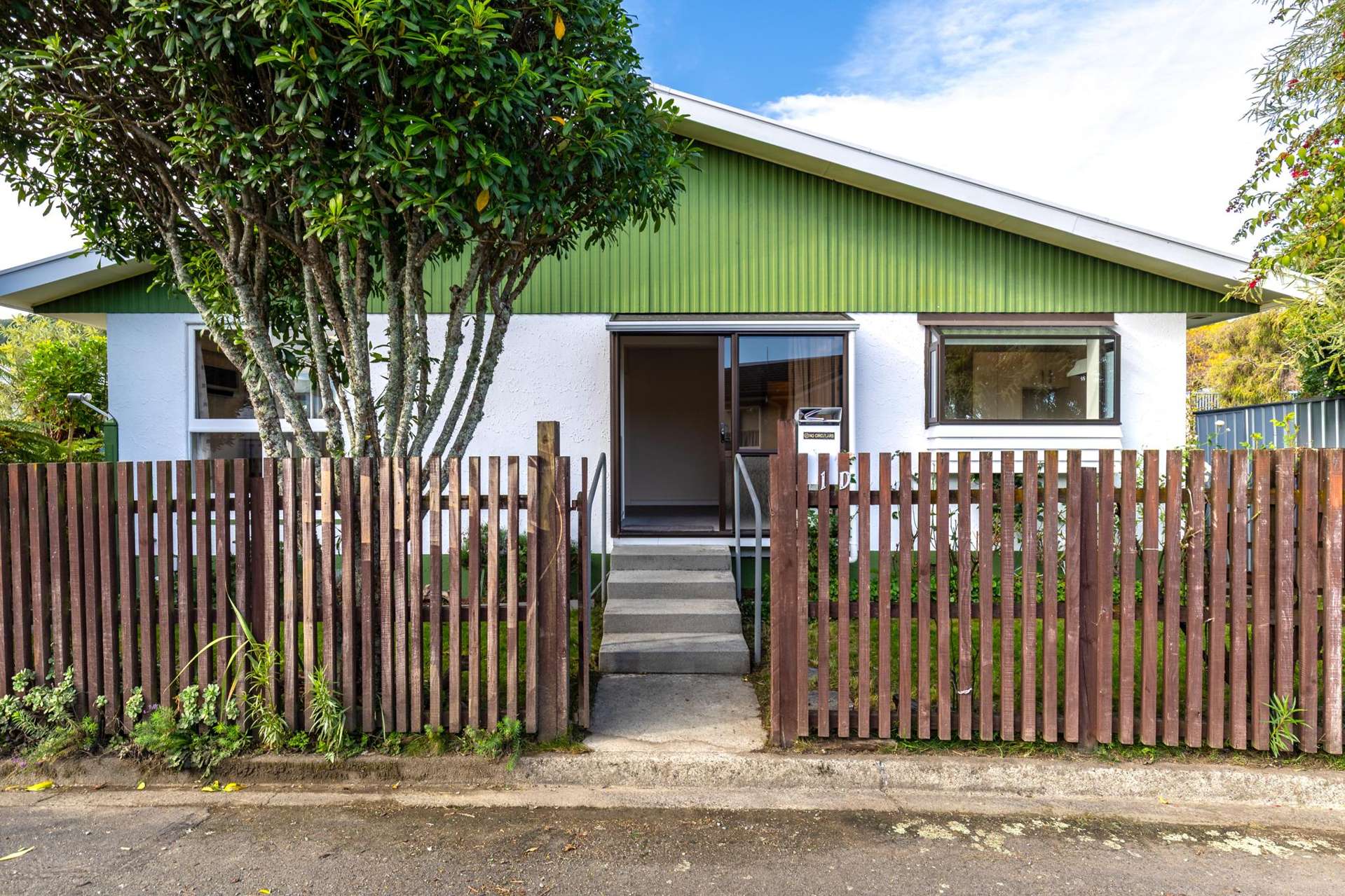 1/77D Halifax Street East The Wood_0