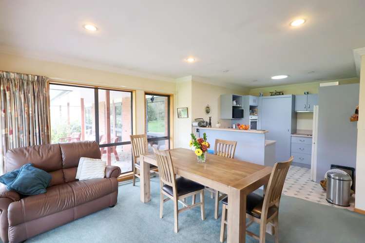 14 Danube Road Winton Surrounds_8