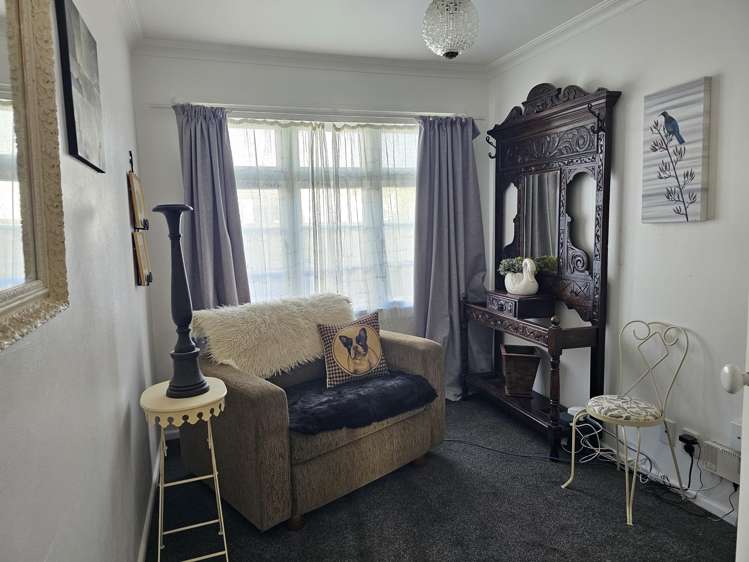 217 Bath Street Levin_14