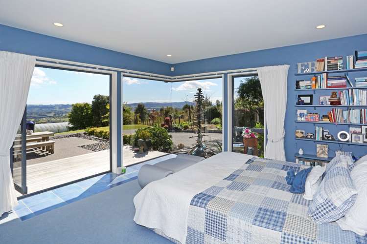 96 Awanui Rise Papakura_11