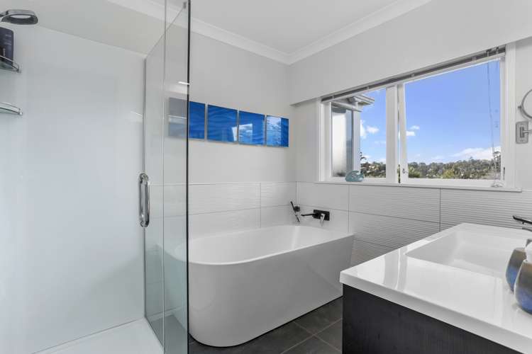 71 Daffodil Street Titirangi_15