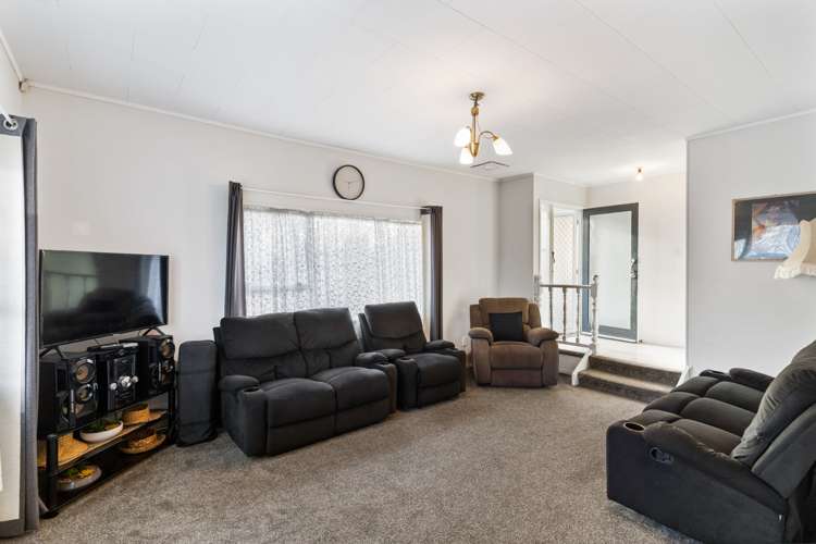 11 Selago Place Manurewa_5