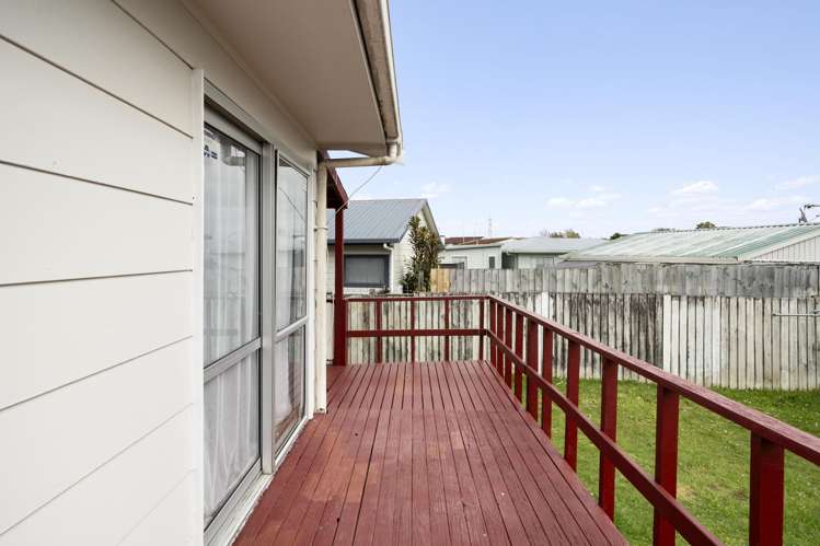 2/11 Dunstan Place Otara_10
