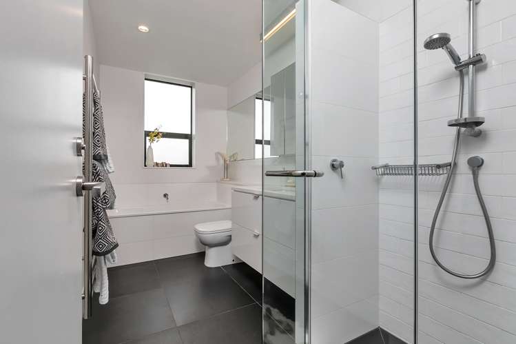 256 Hobsonville Point Road Hobsonville_10