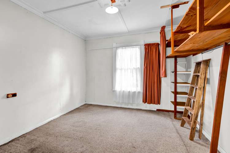 50 Terou Street Manaia_11