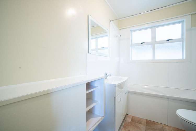 2 Virginia Crescent Feilding_8