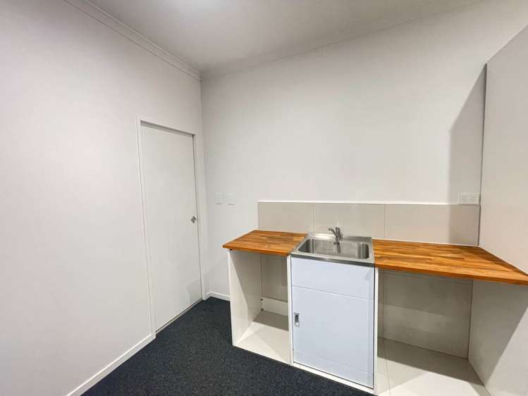 70b Woodglen Road Glen Eden_9