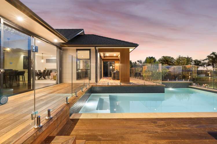 328 Upper Queen Street Pukekohe_9