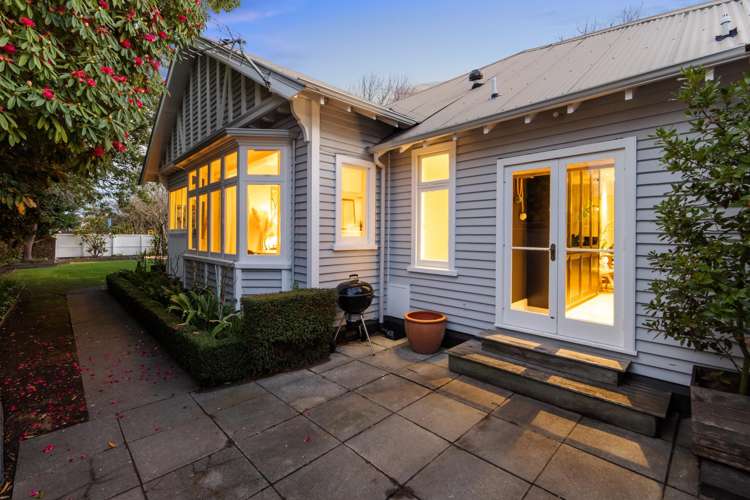 23 Innes Road Merivale_32