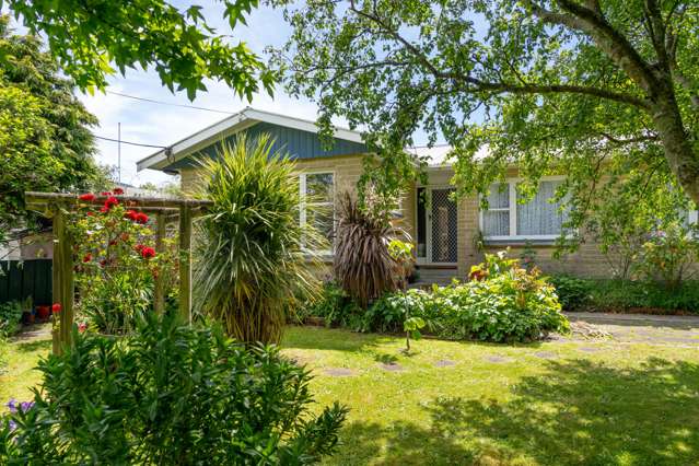 25 William Benton Street Featherston_1