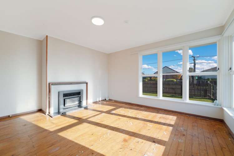 32 Carisbrooke Street Aranui_5