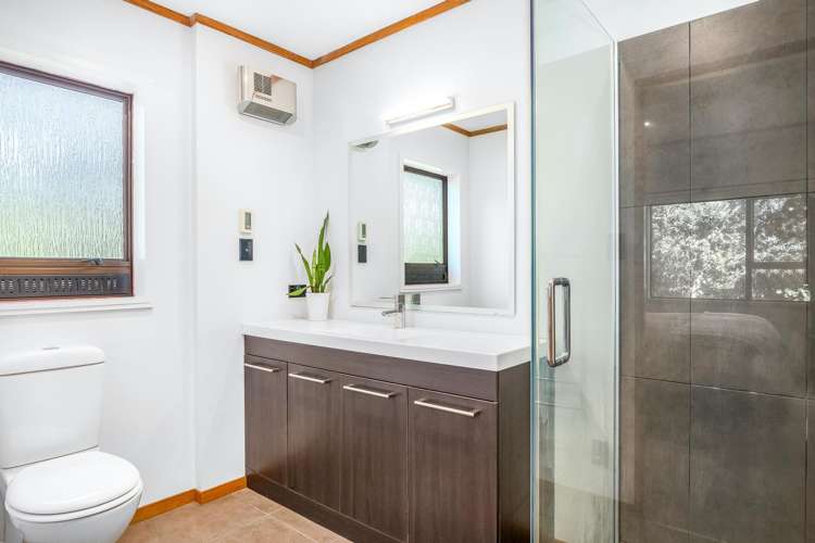 77 Paremata Road Paremata_18