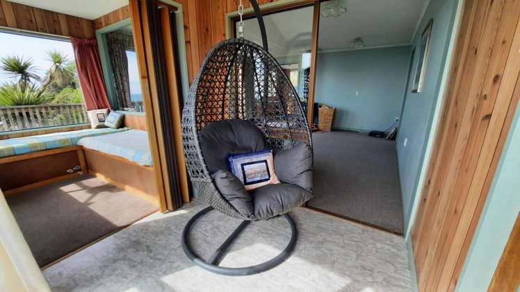 1 Esplanade Kaka Point_15