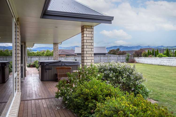 1 Mill Grove Carterton_20