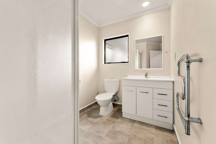 1 Stableford Drive Pyes Pa_11