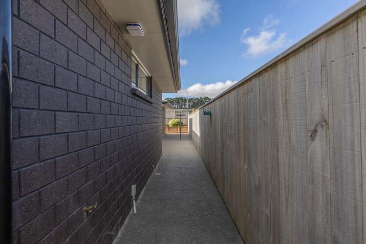 6 Corsica Court Fitzherbert_17