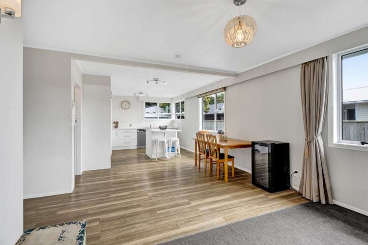 114 Fairfield Road_4