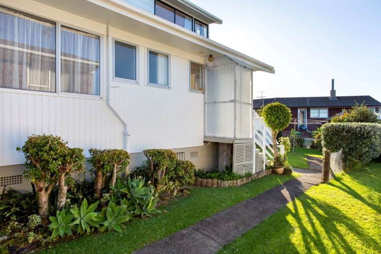 2/6 Pakira Avenue Glendene_13