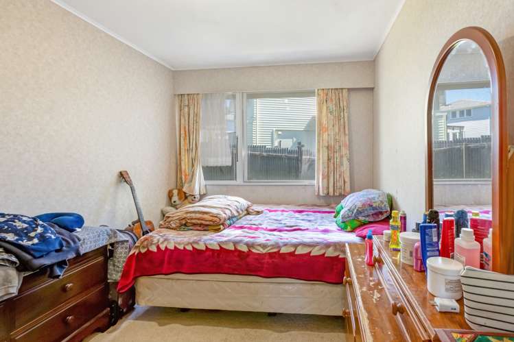 78 Waihemo Street Waitangirua_8