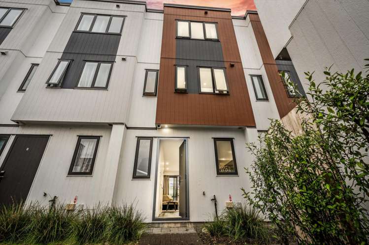 6/3 Abbotleigh Avenue Te Atatu Peninsula_18