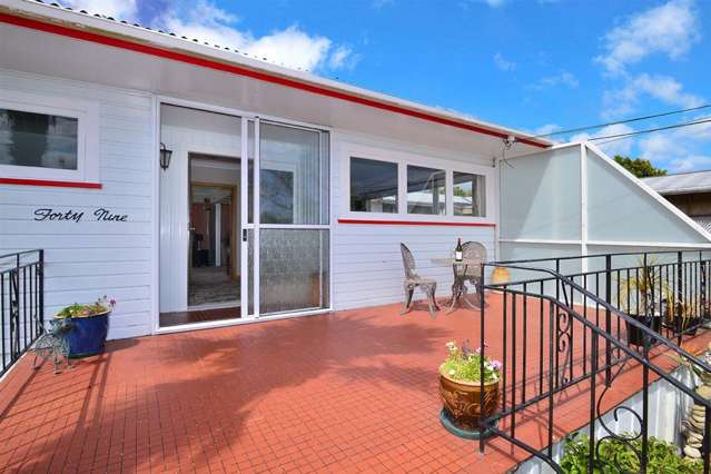 49 Roberts Road Matakatia_2