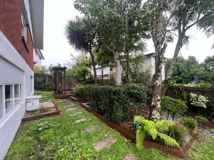 4/305 Great North Road Henderson_14