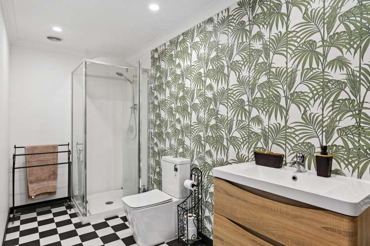 120 Sheehan Street_5