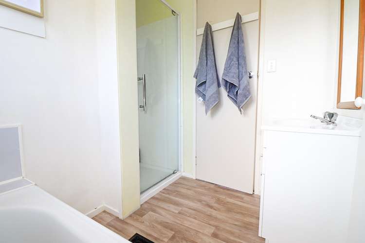 69 Guy Street Dannevirke_12