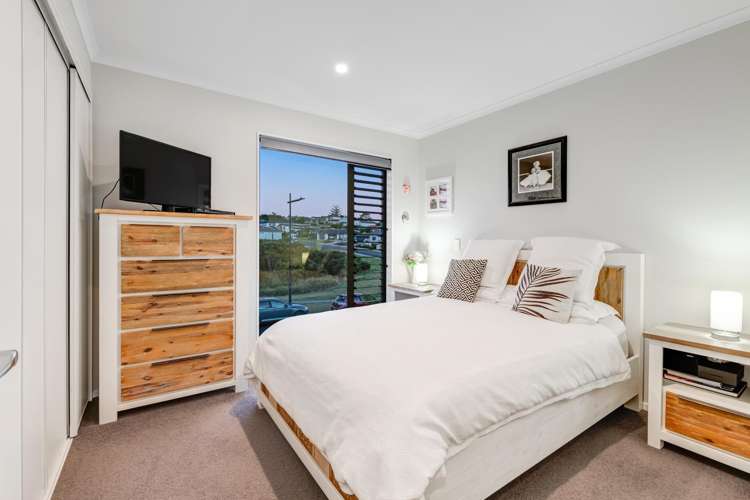 11 Cambie Avenue Red Beach_13