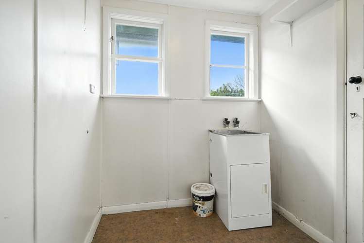 25 Lowe Street Liberton_22