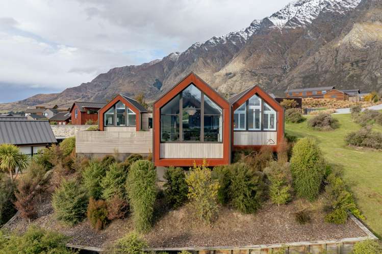 4 McKellar Drive Jacks Point_34