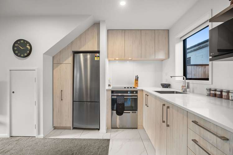 10/340 Cashel Street_5
