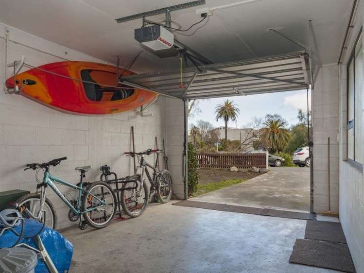 7 Shakespeare Walk The Wood_18