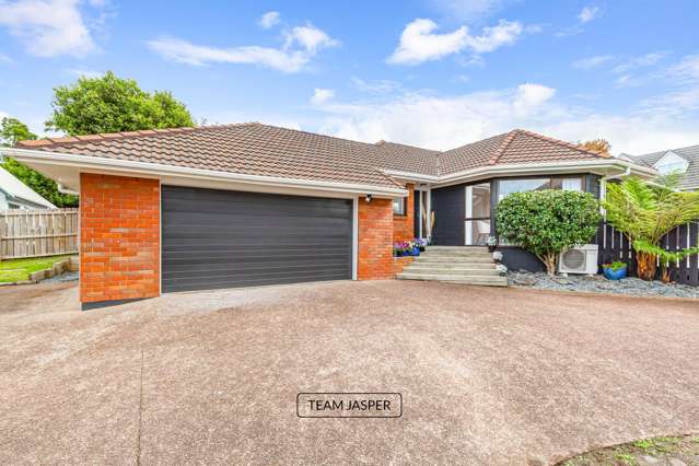 Discover Tranquillity: 1980s Classic Brick & Tile!