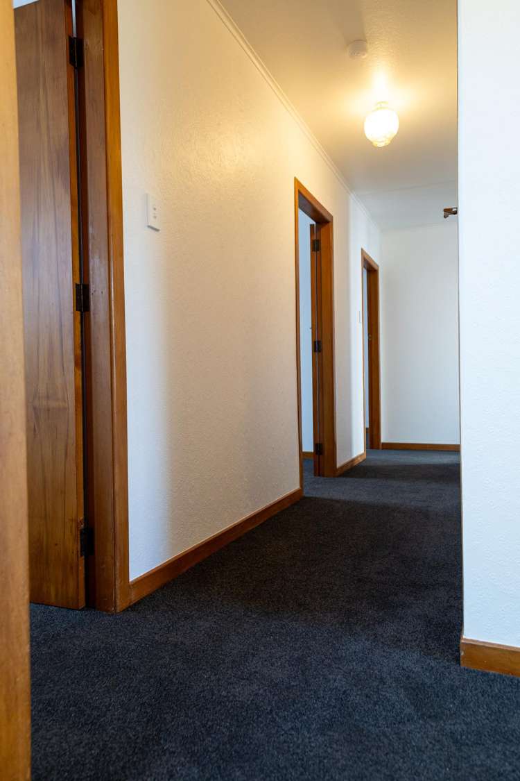 4 George Street Waitara_19