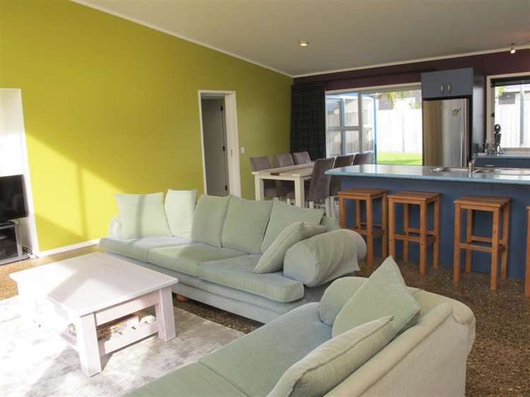 113 Sands Crescent Matarangi_7