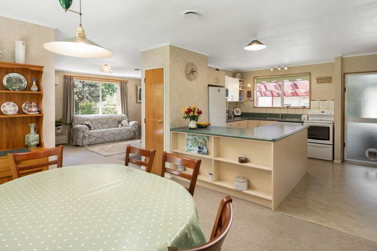 19 Blind Creek Road Tuamarina_8