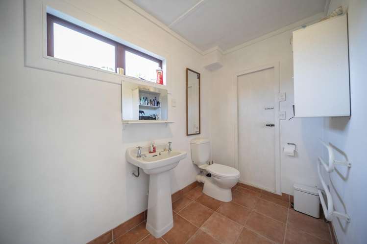 13 View Street Manapouri_9