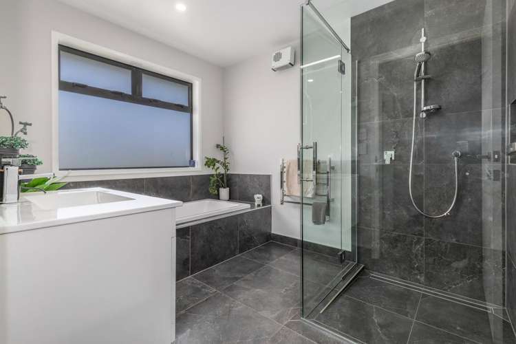 8 Kanuka Drive Waitarere_11